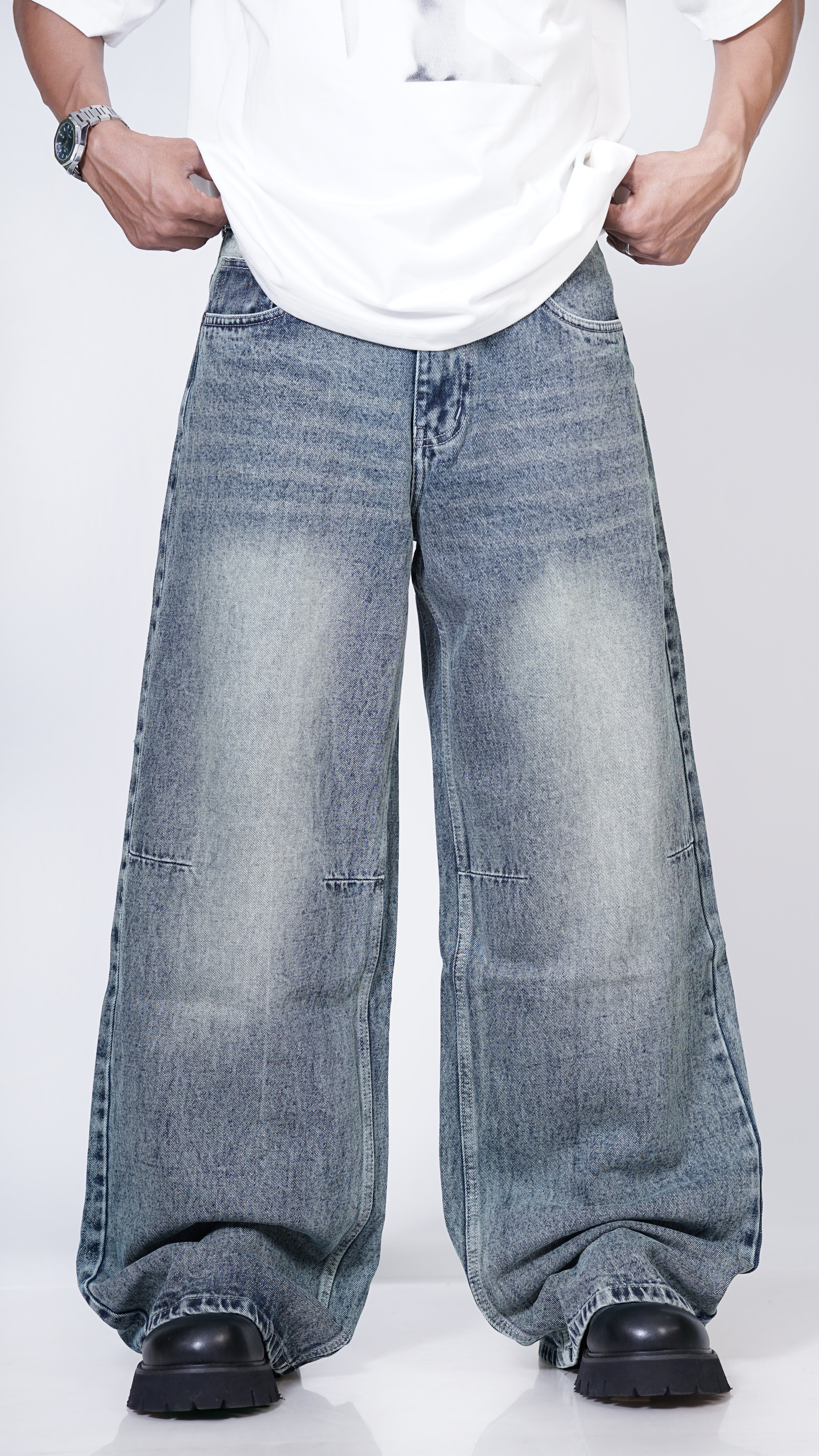 L cut green jean , Oversized Jeans - Denim Oversized Jeans