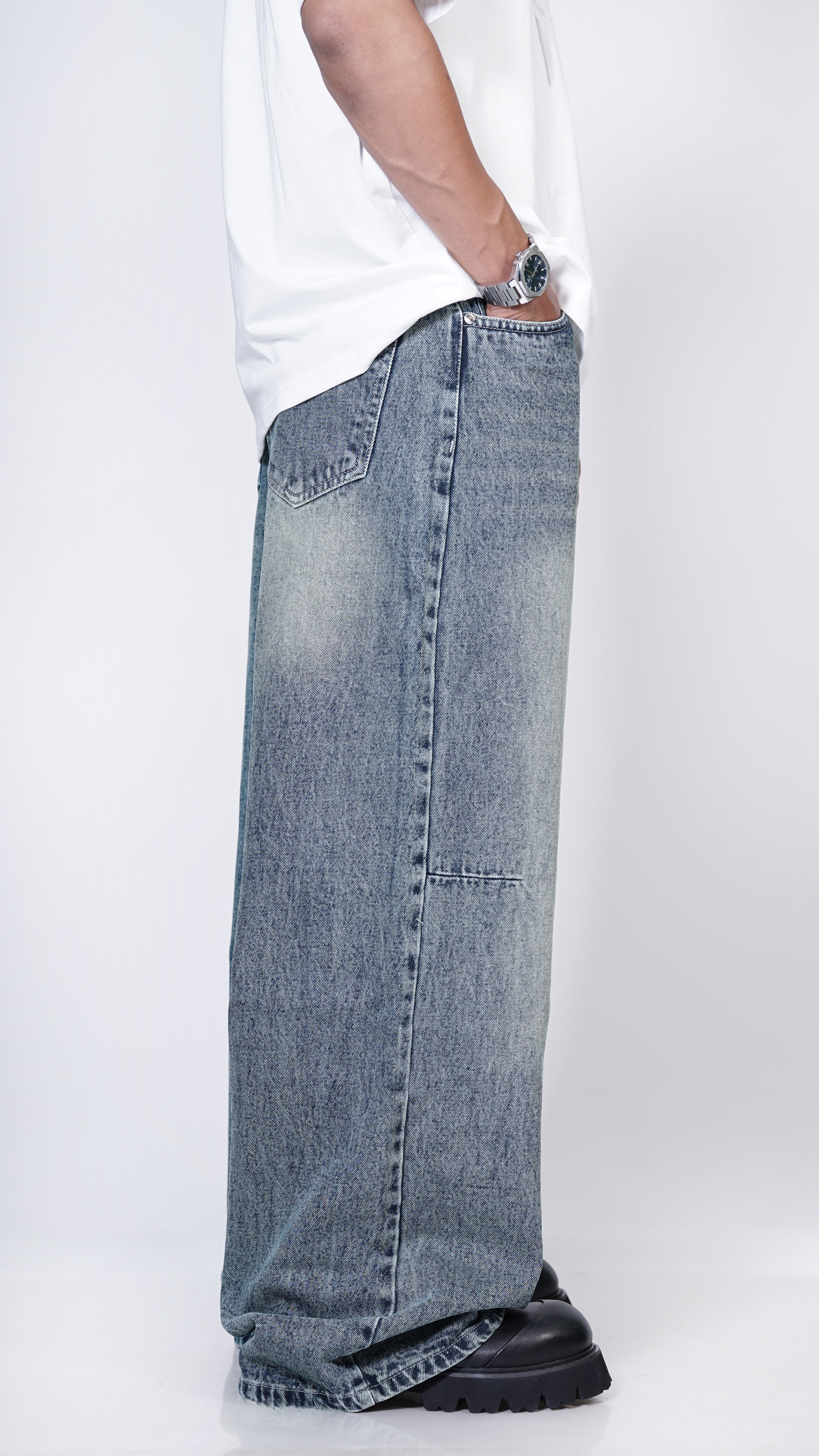 L cut green jean , Oversized Jeans - Denim Oversized Jeans