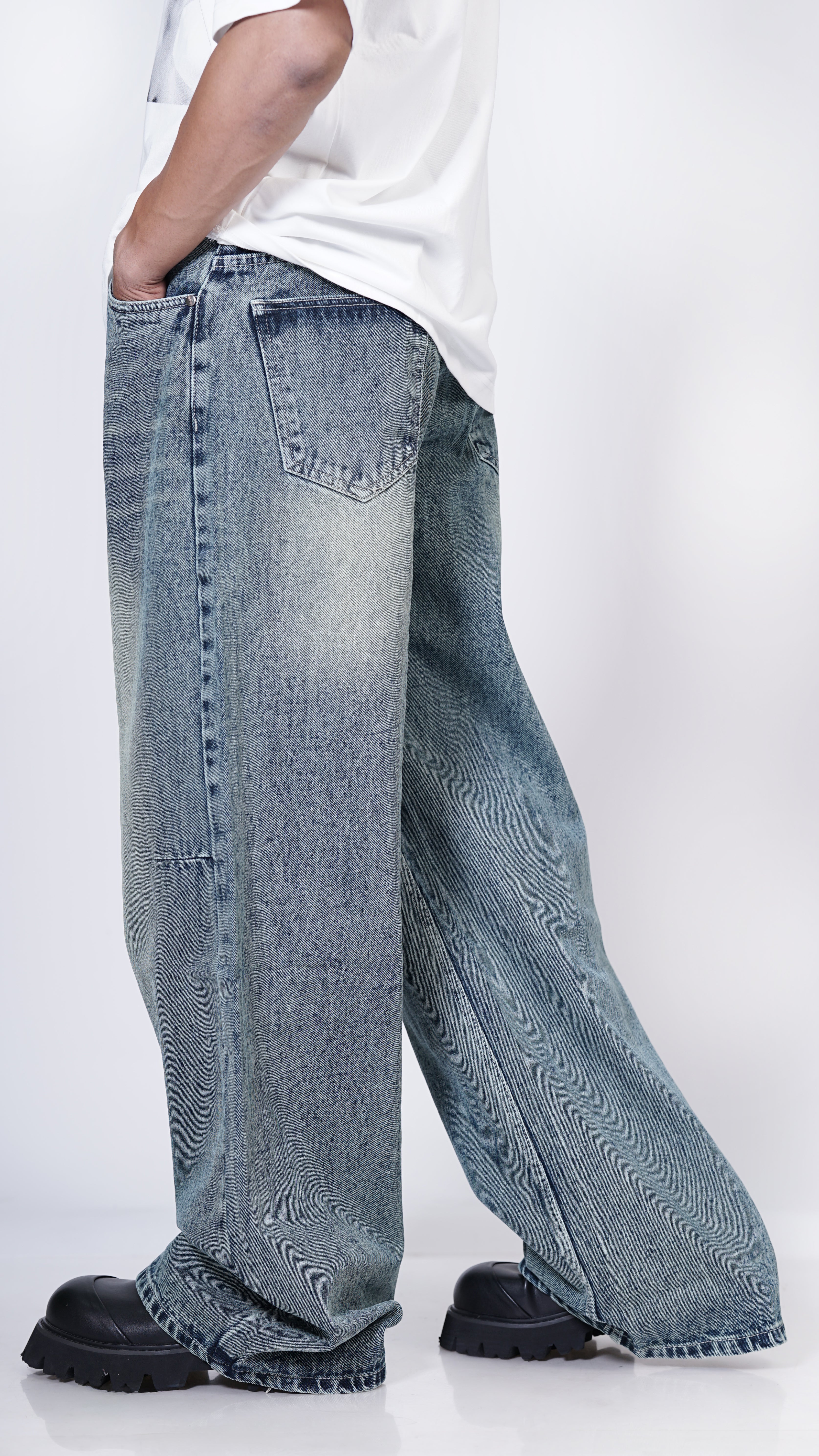 L cut green jean , Oversized Jeans - Denim Oversized Jeans