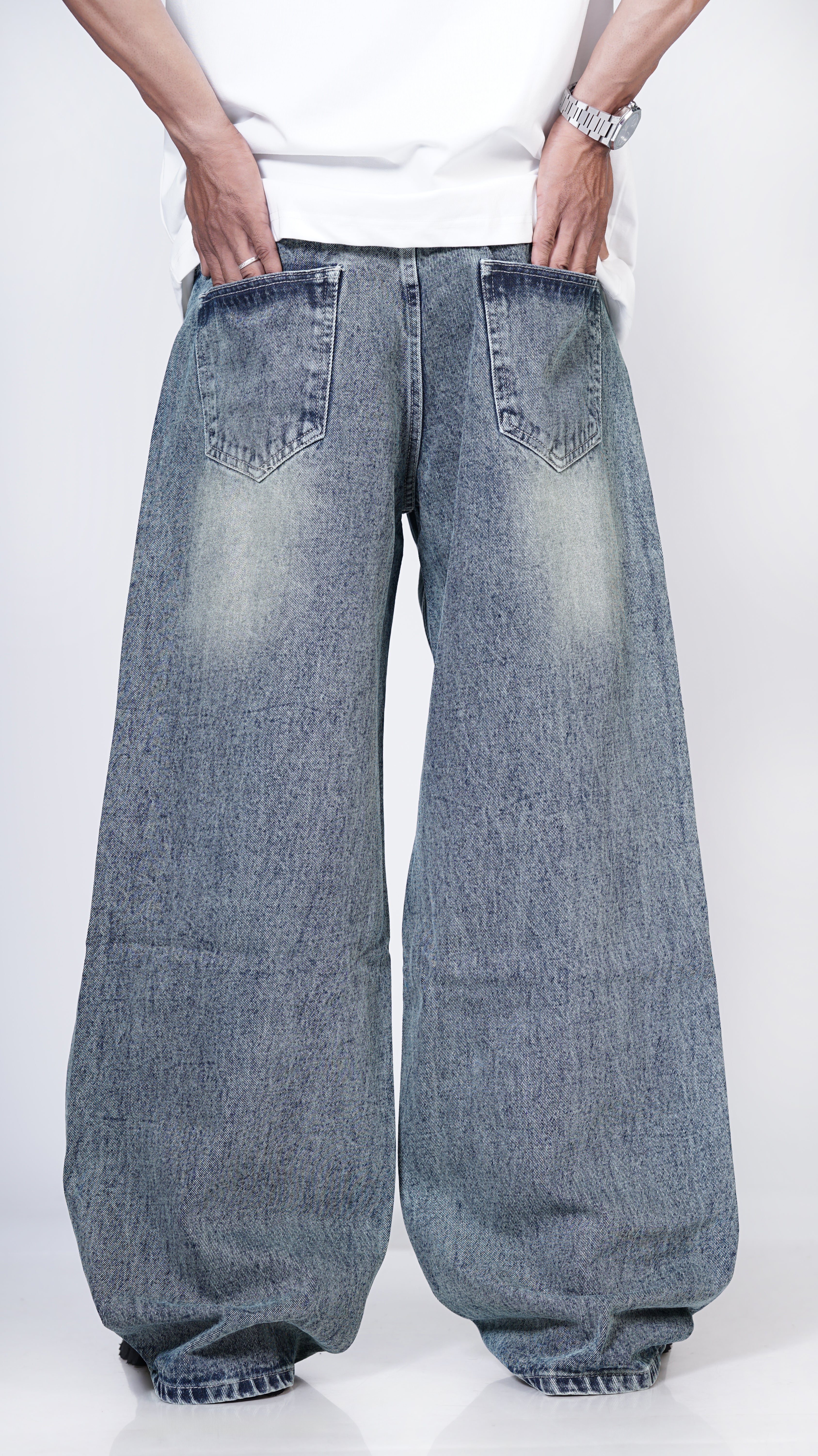 L cut green jean , Oversized Jeans - Denim Oversized Jeans